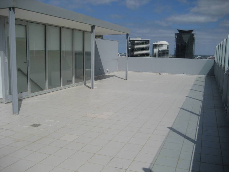 1805/   8 McCrae Street, Docklands VIC 3008