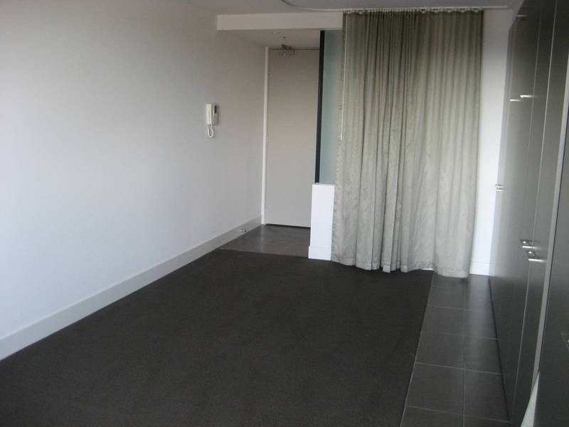 618 / 32 Bray Street, South Yarra VIC 3141