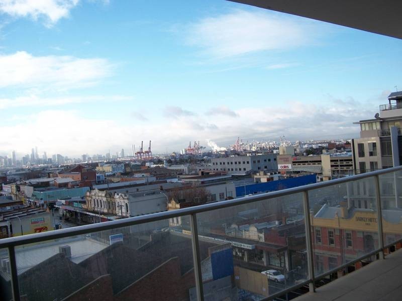 611/ 250 Barkly Street, Footscray VIC 3011