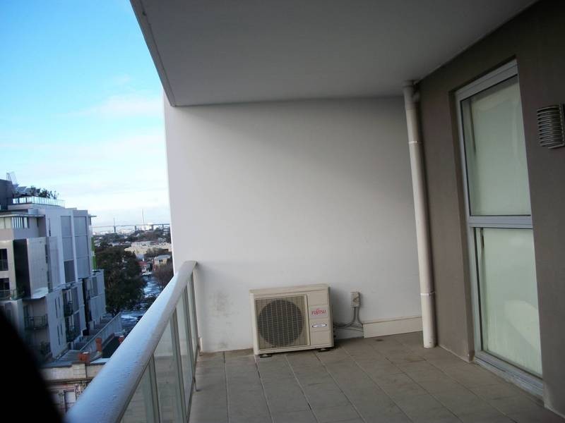 611/ 250 Barkly Street, Footscray VIC 3011