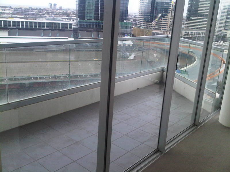 1301/ 8 McCrae Street, Docklands VIC 3008