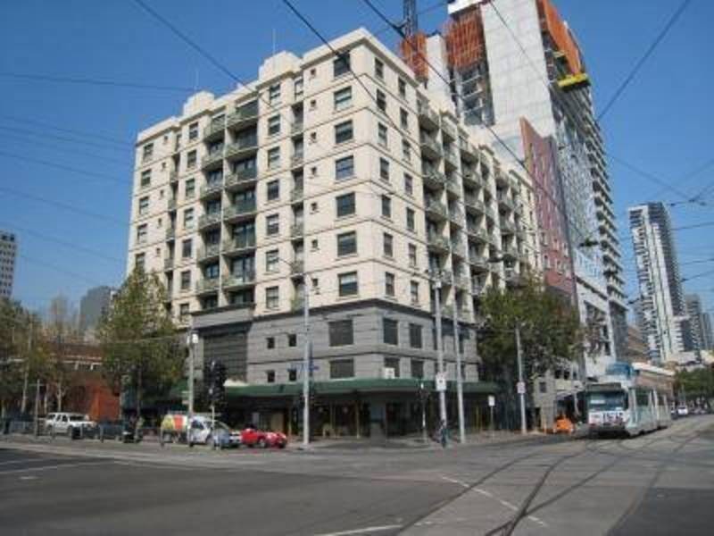 305 / 585  LA TROBE STREET, Melbourne VIC 3000