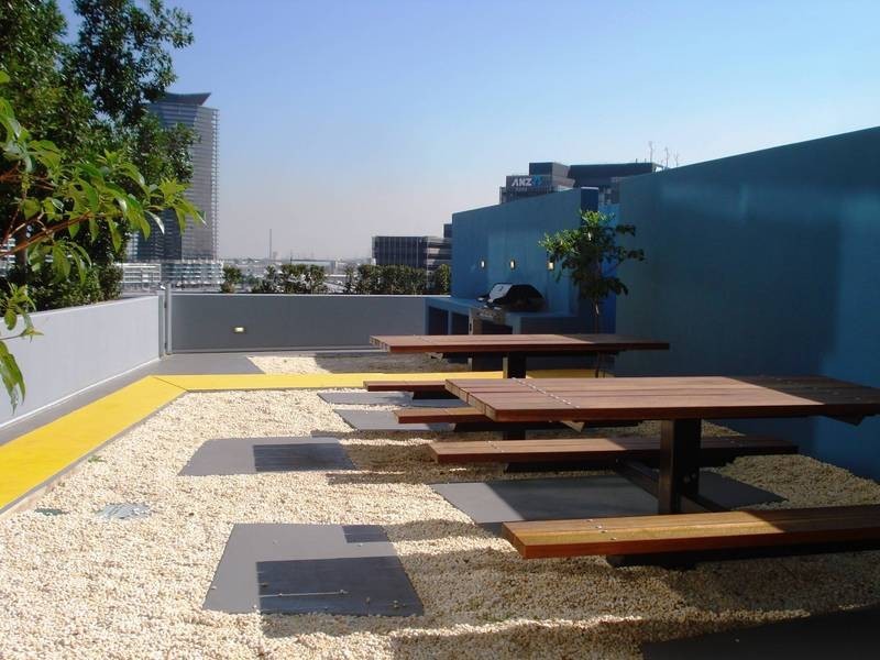 1303/ 8 MCCRAE STREET, Docklands VIC 3008