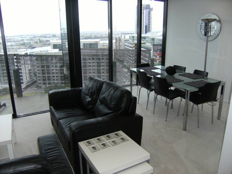 1401/18 Waterview Walk, Docklands VIC 3008