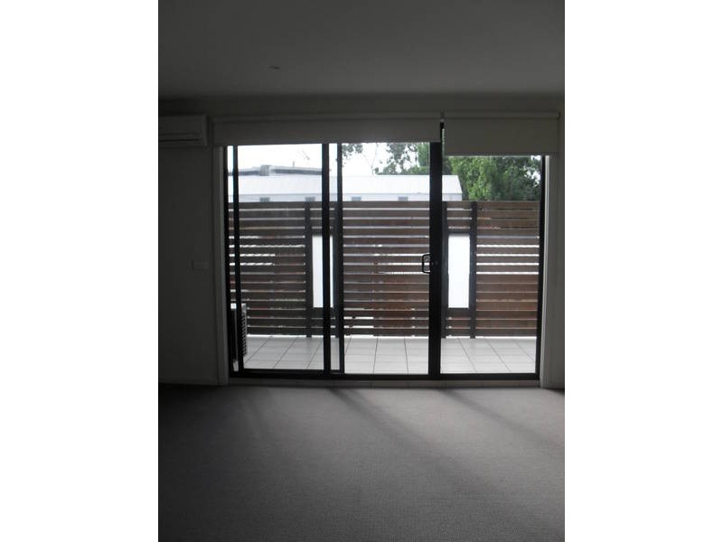 16 / 132 Princes Street, Flemington VIC 3031