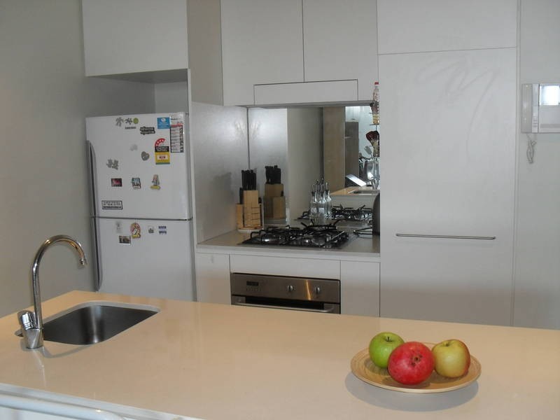 502 / 8 McCrae Street, Docklands VIC 3008