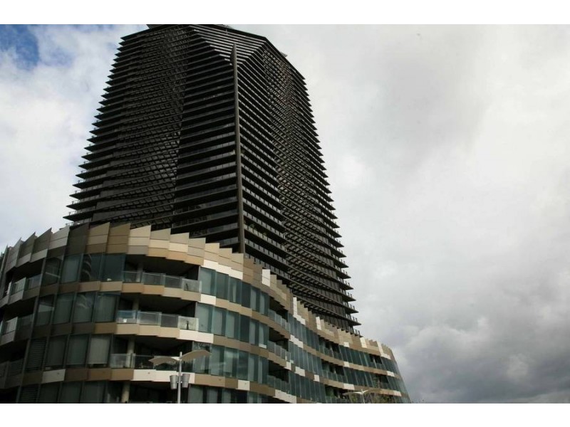 2704/90 Lorimer Street, Docklands VIC 3008