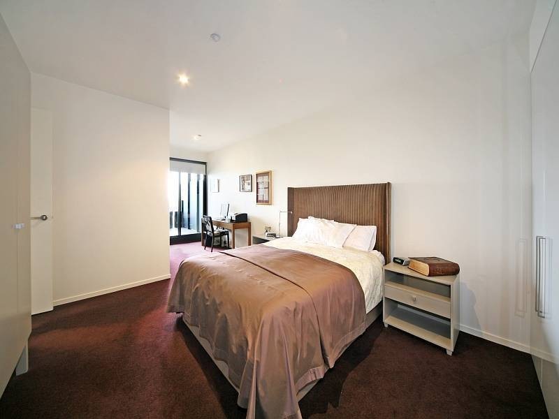 4210/ 7 Riverside Quay, Southbank VIC 3006