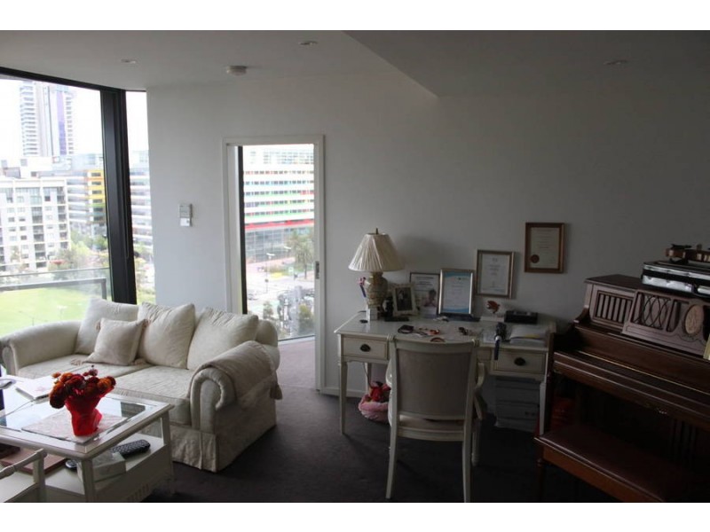 908 / 8 Waterview Walk, Docklands VIC 3008