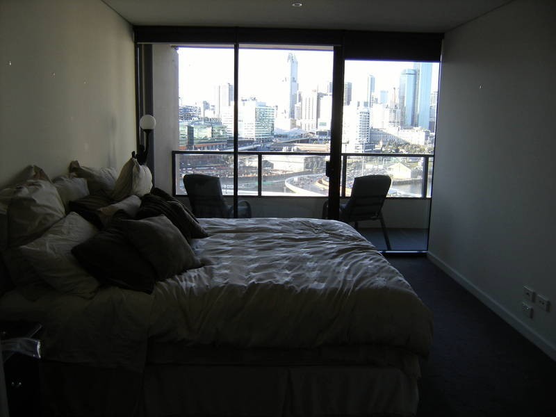 1403 / 70 Lorimer Street, Docklands VIC 3008