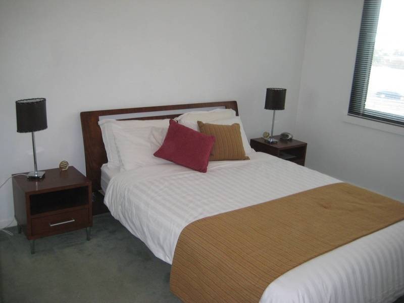 68/ 99 Whiteman Street, Southbank VIC 3006