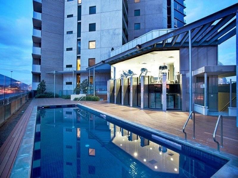 1106 / 15 Caravel Lane, Docklands VIC 3008