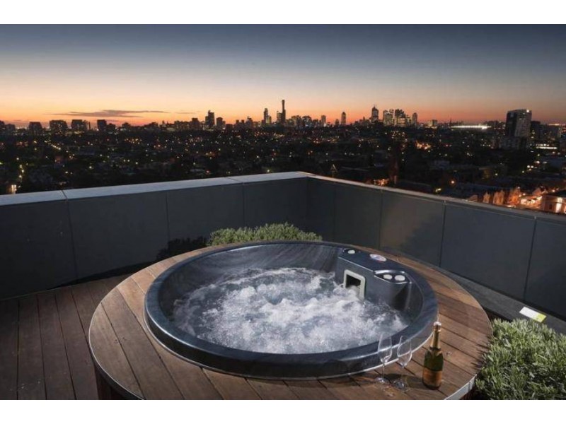 618/ 32 Bray Street, South Yarra VIC 3141