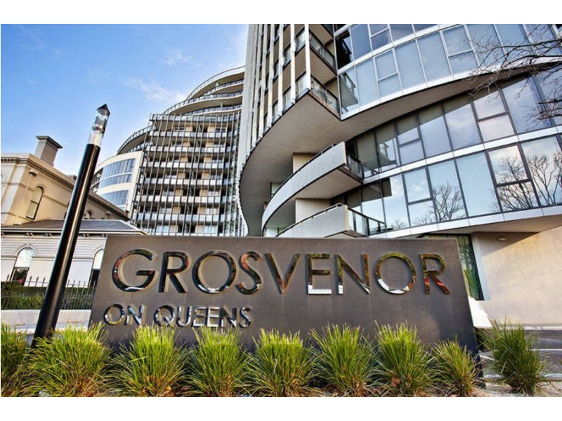 309/ 55 QUEENS ROAD, Melbourne VIC 3004