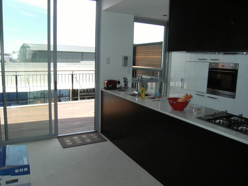 246/9 Wharf Street, Docklands VIC 3008