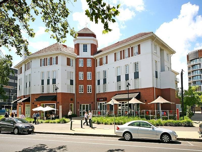 212 / 9 Commercial Road, Melbourne VIC 3004