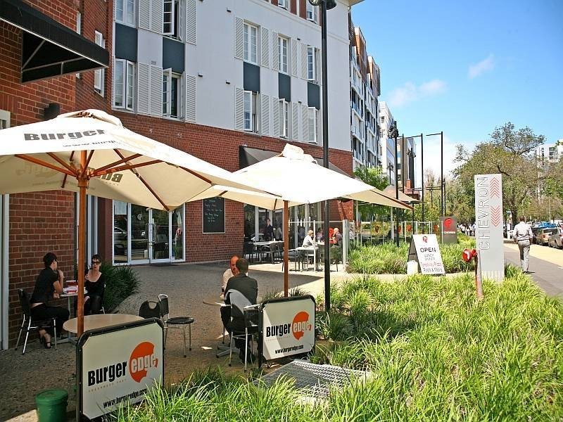 212 / 9 Commercial Road, Melbourne VIC 3004