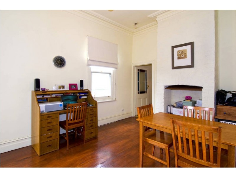 10 Thomson Street, Seddon VIC 3011