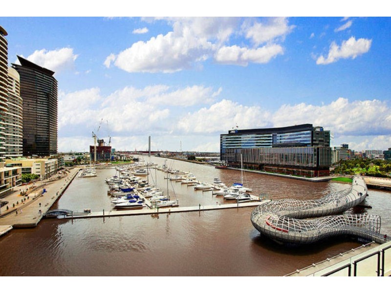 801 / 50 Lorimer Street, Docklands VIC 3008