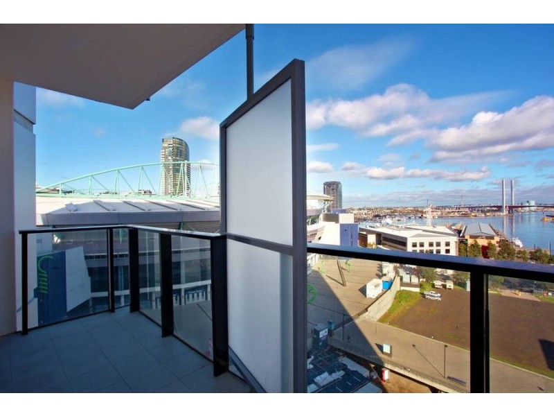 1202 / 675 LaTrobe Street, Docklands VIC 3008