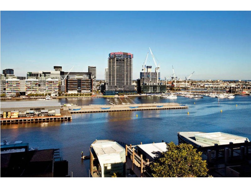 1108 / 15 Caravel Lane, Docklands VIC 3008