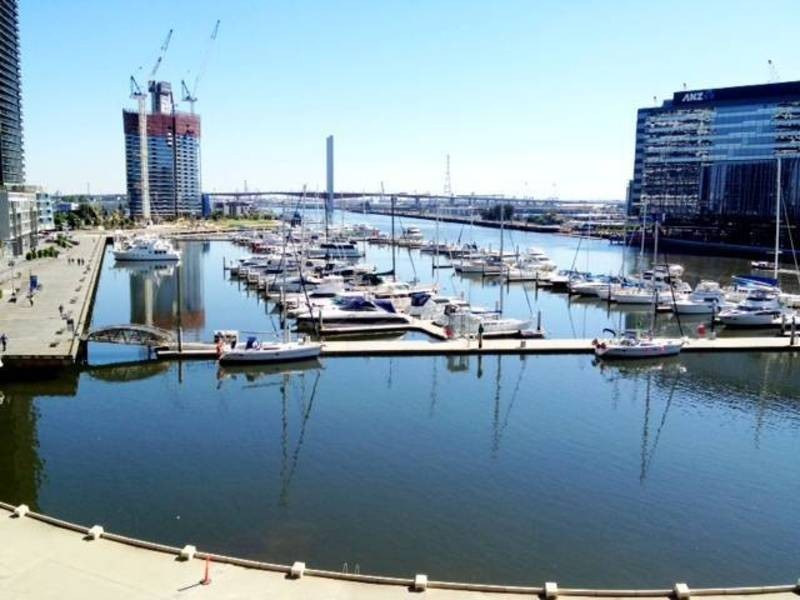 502 /  50 Lorimer Street, Docklands VIC 3008