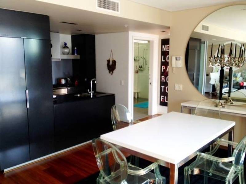 402 / 98 River Esplanade, Docklands VIC 3008