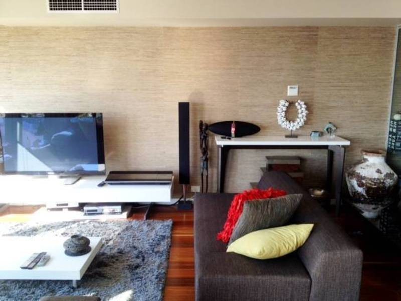 402 / 98 River Esplanade, Docklands VIC 3008