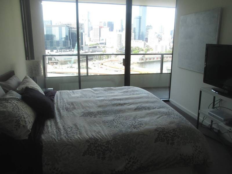 1403 /  70 Lorimer Street, Docklands VIC 3008