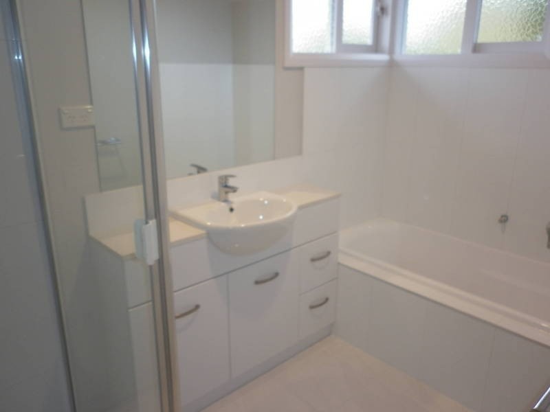 16 Edmanson Avenue, Brighton VIC 3186