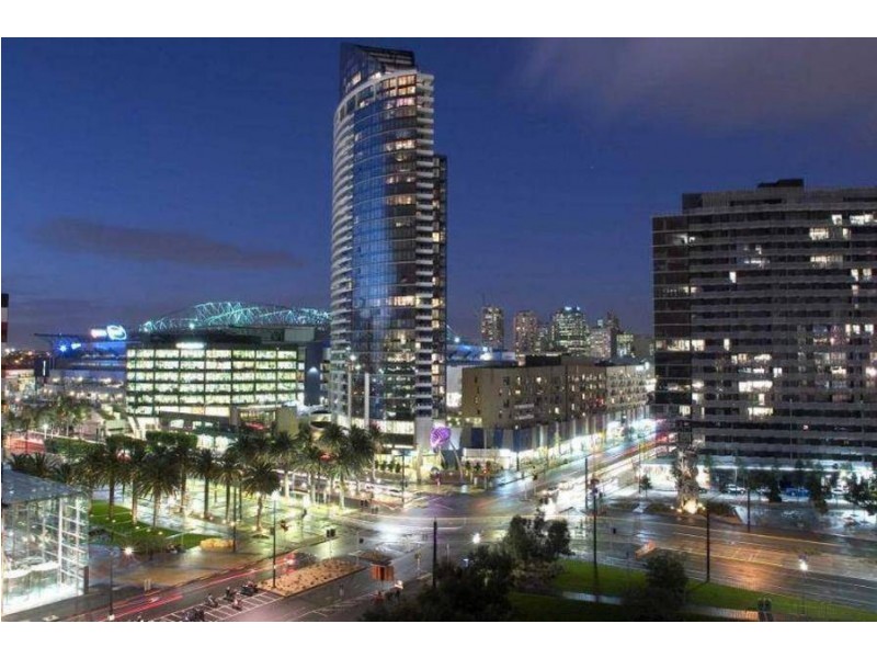84 /  801 Bourke Street, Docklands VIC 3008