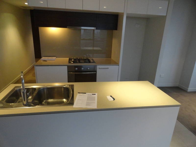 2706 / 100 Harbour Esplanade, Docklands VIC 3008