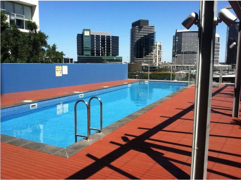 810/8 McCrae Street, Docklands VIC 3008