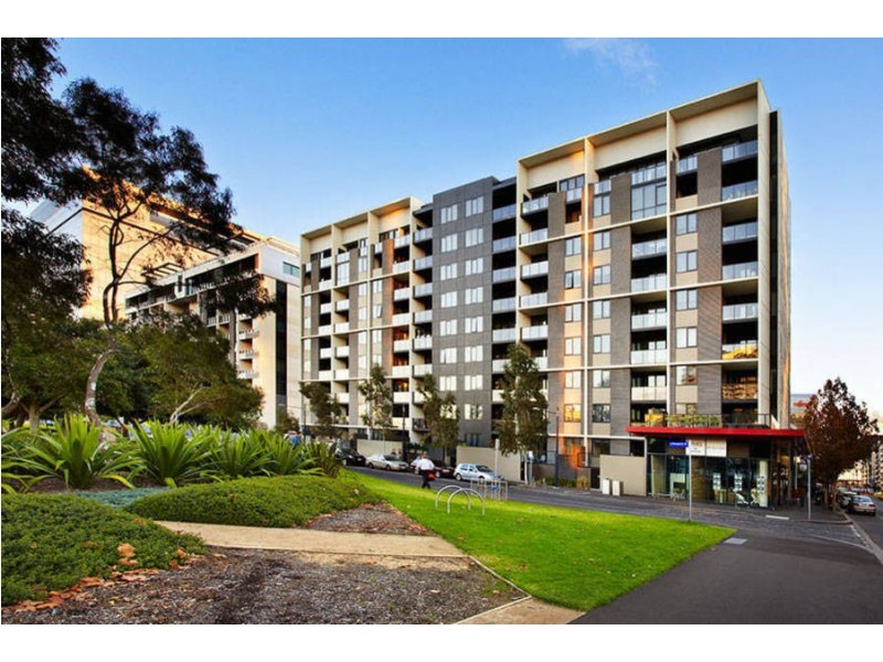 64 / 801 Bourke Street, Docklands VIC 3008