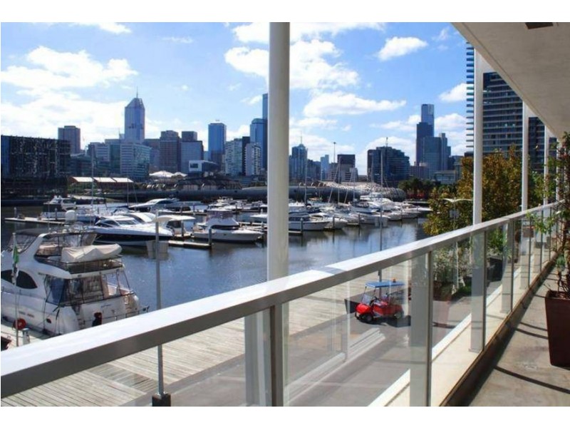 302 / 86 River Esplanade, Docklands VIC 3008