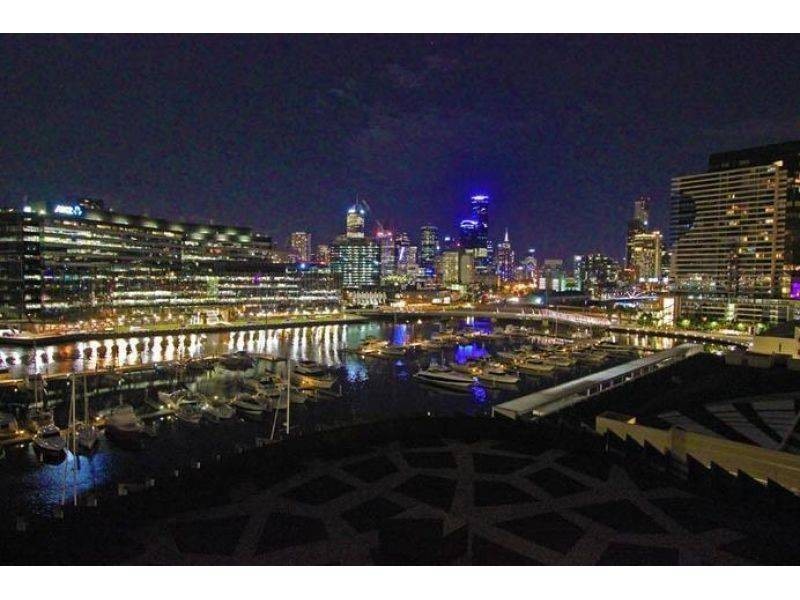 903/ 90 Lorimer Street, Docklands VIC 3008