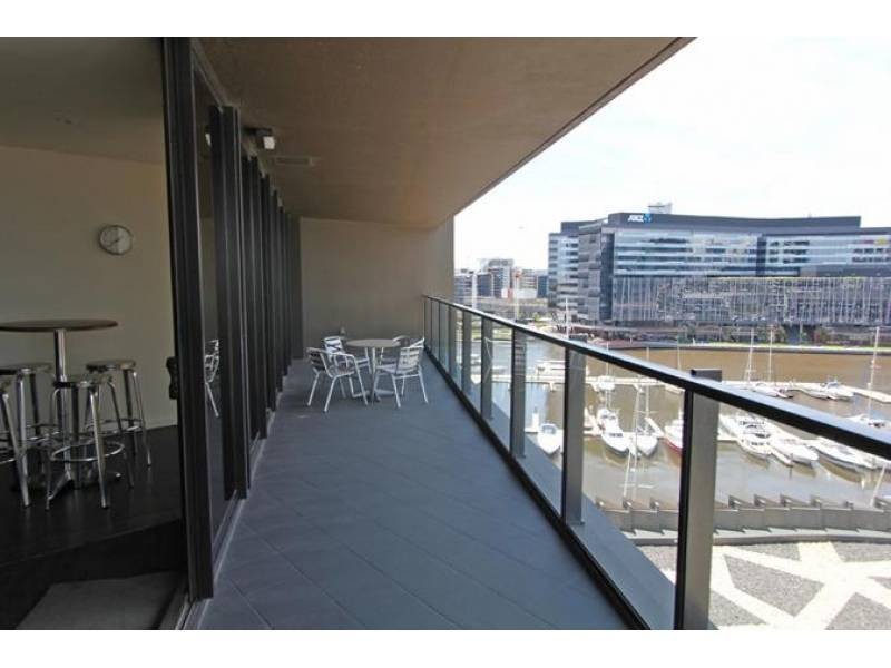 903/ 90 Lorimer Street, Docklands VIC 3008