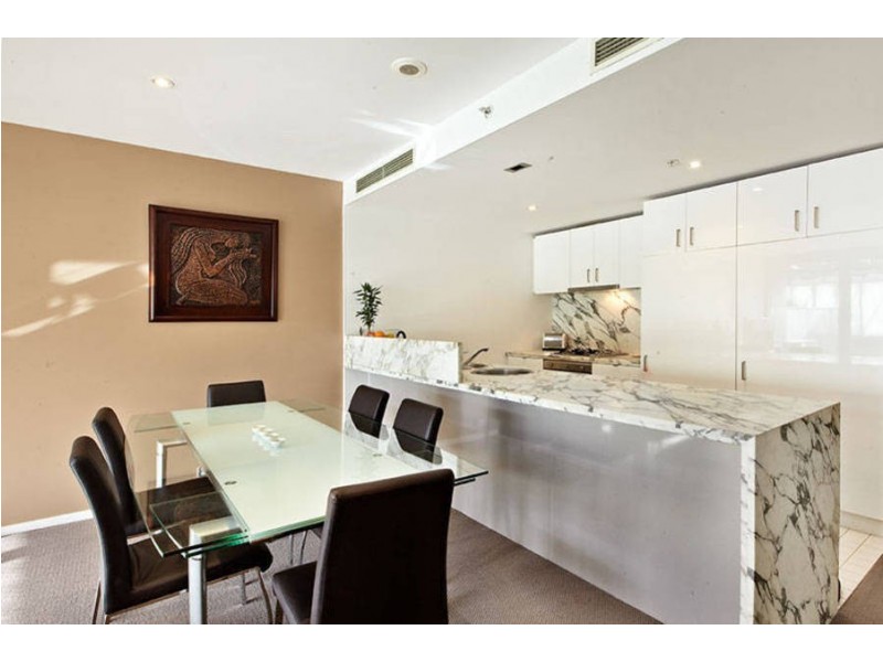 1306 / 8 Waterview Walk, Docklands VIC 3008