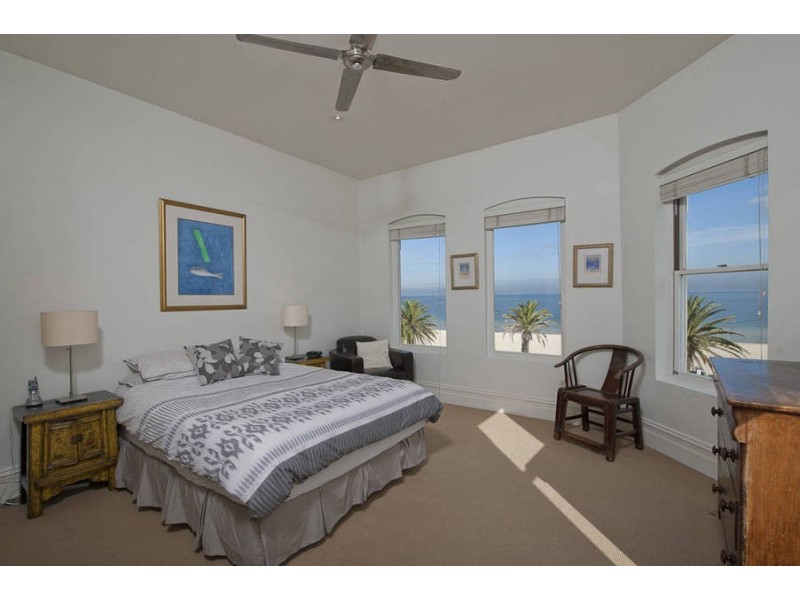 75 Beaconsfield Parade, Albert Park VIC 3206