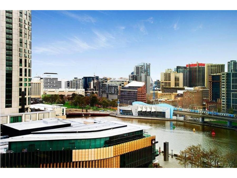 1310 / 1 Freshwater Place, Southbank VIC 3006
