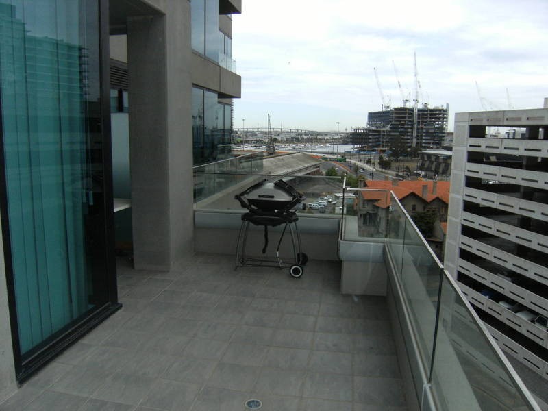 706 /60 Siddeley Street, Docklands VIC 3008