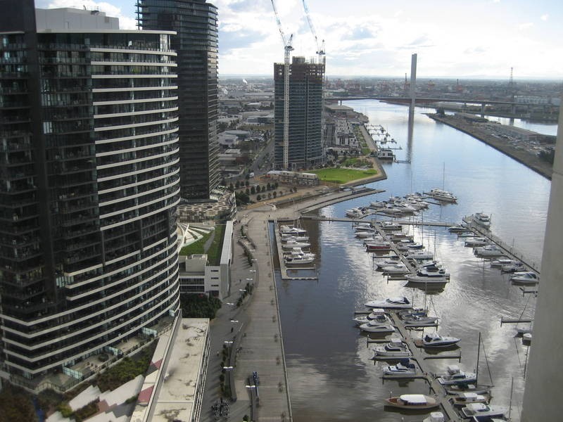 2906 / 50 Lorimer Street, Docklands VIC 3008