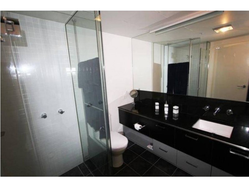 2906 / 50 Lorimer Street, Docklands VIC 3008