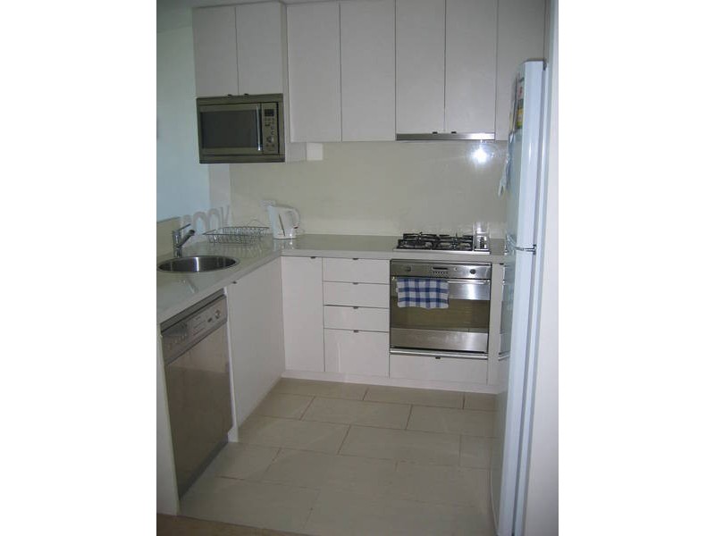 1506 /  60 Siddeley Street, Docklands VIC 3008