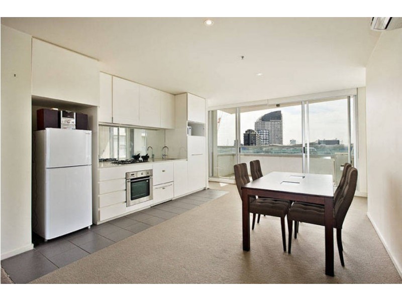 1601 / 8 McCrae Street, Docklands VIC 3008