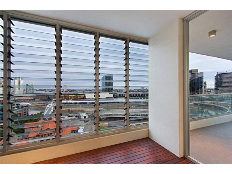 1601 / 8 McCrae Street, Docklands VIC 3008