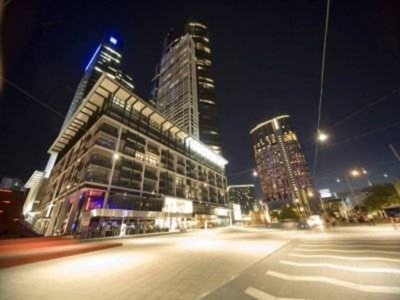 1310 / 1 Freshwater Place, Southbank VIC 3006