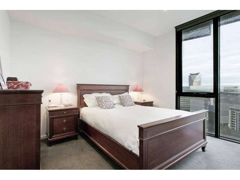 1101 / 18 Waterview Walk, Docklands VIC 3008