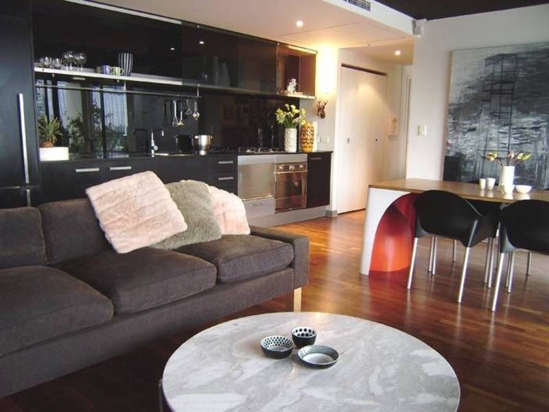 306 / 64 River Esplanade, Docklands VIC 3008