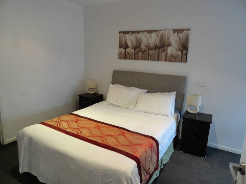 605 / 18 Waterview Walk, Docklands VIC 3008